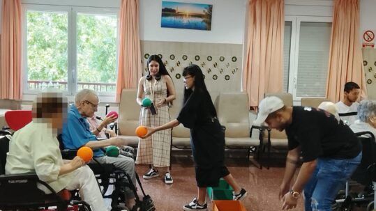 TROBADA INTERGENERACIONAL